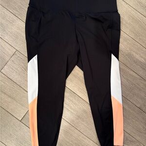 LIVI Active Leggings with White and Peach Accents